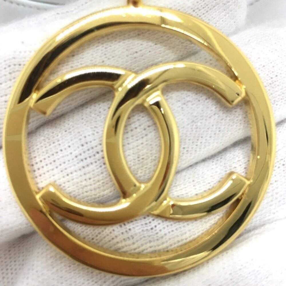 CHANEL CC charm Matelasse Vanity Shoulder Bag Lambskin Leather White/GoldHard - Picture 8 of 16